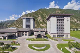 Delta Hotels by Marriott Jiuzhaigou - 1