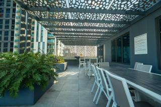 Walk to South Brisbane & Convention Centre - 2