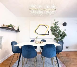 Luxury 3BR 2BA Retreat NYC Getaway Free Parking - 7