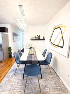 Luxury 3BR 2BA Retreat NYC Getaway Free Parking - 2