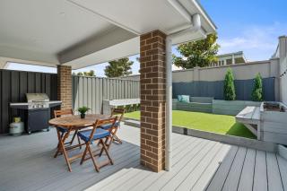 The Stayover - Your Wine Country Base - 8