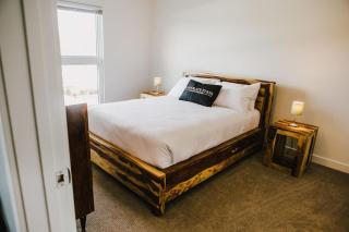 The Spot Pet Friendly Furnished 3 Bedrooms Rental in Winnipeg 116 - 8