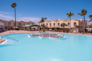 Modern Duplex with Pool and Private Terrace - 9