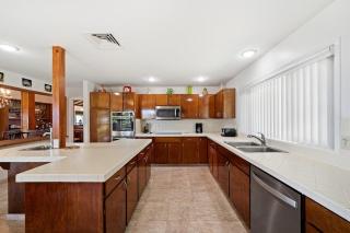 Hale Kalapu · Large Home 180° Ocean Views Walk2Beach Hale Kalapu - 5