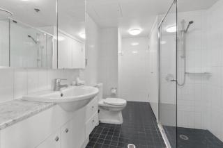 Oaks on Felix Suite - 5