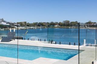 Docked at Yamba - Oceanstays - Pool Jetty - 0