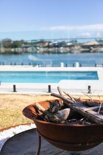 Docked at Yamba - Oceanstays - Pool Jetty - 3