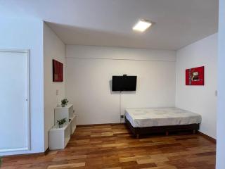 Cómodo, a metros del Shopping Abasto - 2