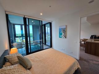 Cozy Escape Near Melbourne CBD - 2