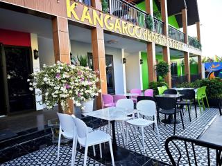 Kangaroo homestay - 6