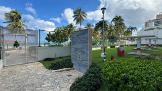 Beach front 2 bedroom & bath in Isla Verde - San Juan - 8