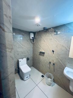 Munnar Premium Pool Villa - 5