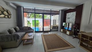 Villa 3 Green Minimalist 1 Room In Sanur - 2