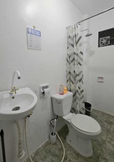 Duck & Drift - a Sleeper Hostel - Just 1,7km from Airport - 7