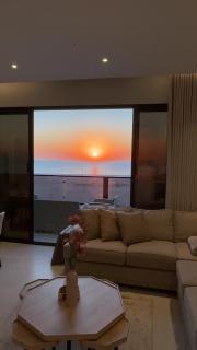 شقة فاخرة بشرفة على البحر - 6