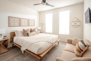 Surf Inn Lake Powell Sleeps 15 Hot Tub Views - Page - 4