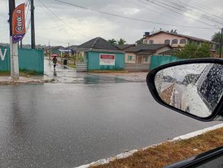 Comfortable House in Residential Area - 0