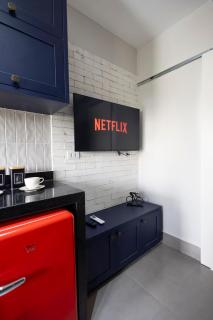 107-Studio compacto, moderno, climatizado perto da UEL - 6