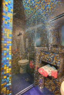 Unique Accommodation for a Glamping Getaway in Columbia, Pennsylvania - 7