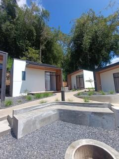 BAMBOO Shack & BAMBOO Cabin - 3