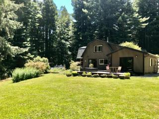 Trinidad Artist and Healing Retreat with Hot Tub - 9