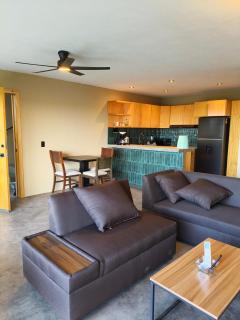 En BellaVista, balcon, alberca y terraza - 7