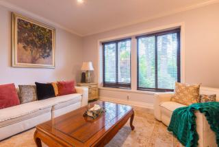 Coastal Luxury Suite White Rock - 9