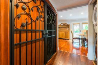 Coastal Luxury Suite White Rock - 4