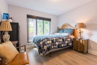 Coastal Luxury Suite White Rock - 1