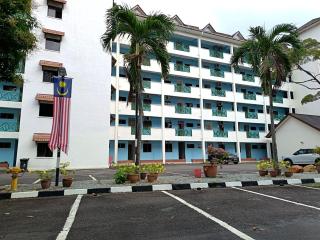 Bayu Tulip Malay Private Apartment Ground Floor Direct Beach PD - 8