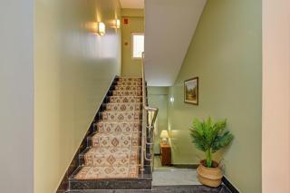 Hotel Broholi Height Inn Near Hafeezpet Railway Station - 8