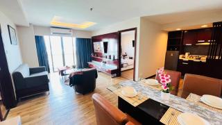 GR SUITE Family Room - 7