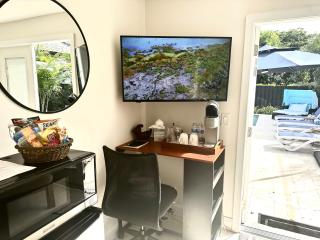 POOLSIDE MANOR - Men Only Clothing-Optional - 5