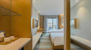 Deefly Yinrun Town Hotel - 9