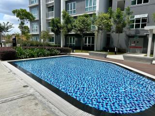 Damansara Center Stay 3BR 1-8pax near One Utama - 5