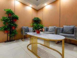 Shell Hotel Huaibei Jinying Plaza Long Distance Bus Station - 6