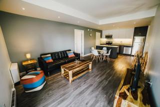 The Spot - Fully Furnished 2 Bedrooms Apartment in Winnipeg - 6