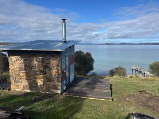 Absolute waterfront, secret garden & luxurious add on options - 3