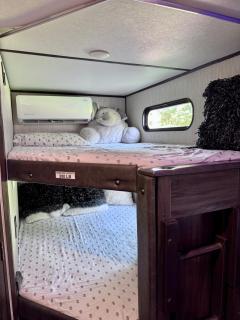 Premium Glamping - Pool Waterslide Wi-Fi & Private Patio Lounge - 3