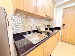 Where City Meets Sea Shore 1266 - 2