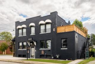 Unique 2-BDR Historic Warehouse Loft with Terrace ! ! ! - 2