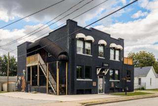 Unique 2-BDR Historic Warehouse Loft with Terrace ! ! ! - 3