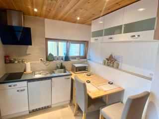 Glarner Spa I Private Sauna & Hot Tub & Alps View - 8