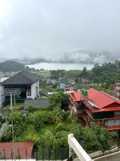 Pame Lakeview Apartment - 3