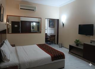 Makran Palace Hotel - 5