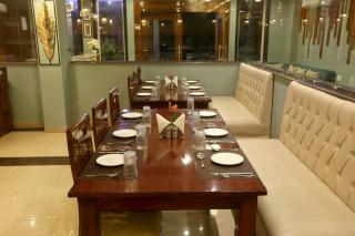 Hotel Stay Vista Near Delhi Airport - 1