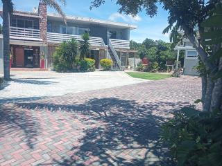 Port Elizabeth Guest House - 2