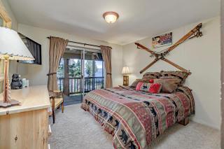 Lake Tahoe West Shore Lake Front 5 bedroom Cabin - 1