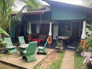 MRO Sigiriya Village Homestay & Hostel - 9