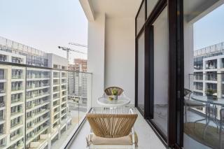 Cozy & Modern Studio Stay in Azizi Riviera Meydan - 6